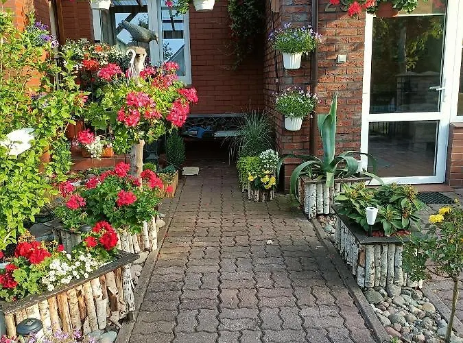 Apartment Ogrodek U Eli Kolobrzeg